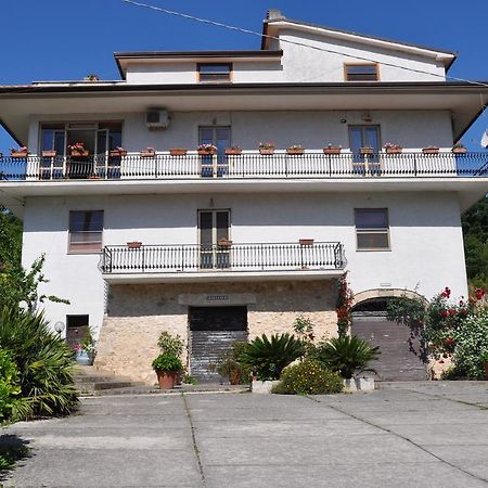 B&B La Palombara Giuliano di Roma Екстер'єр фото