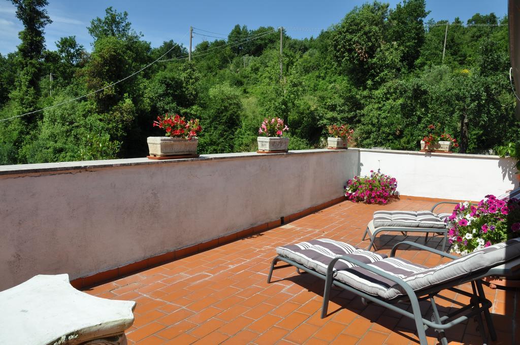 B&B La Palombara Giuliano di Roma Екстер'єр фото