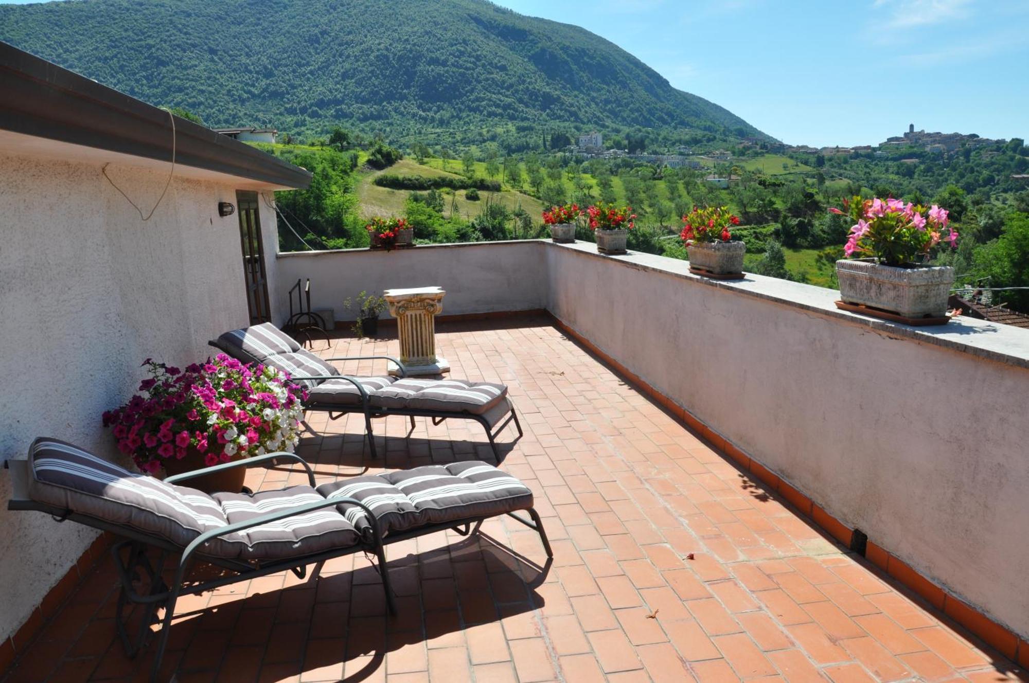 B&B La Palombara Giuliano di Roma Екстер'єр фото