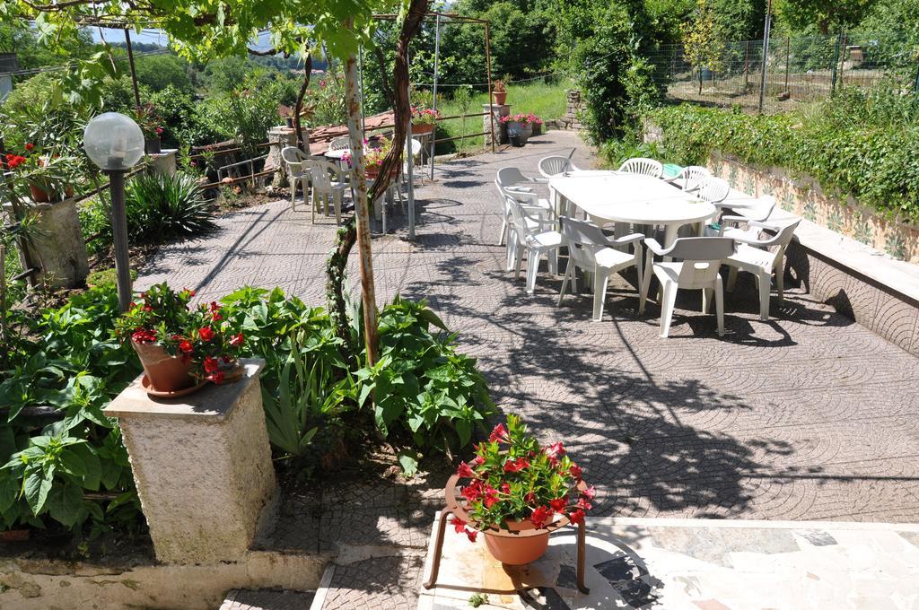 B&B La Palombara Giuliano di Roma Екстер'єр фото
