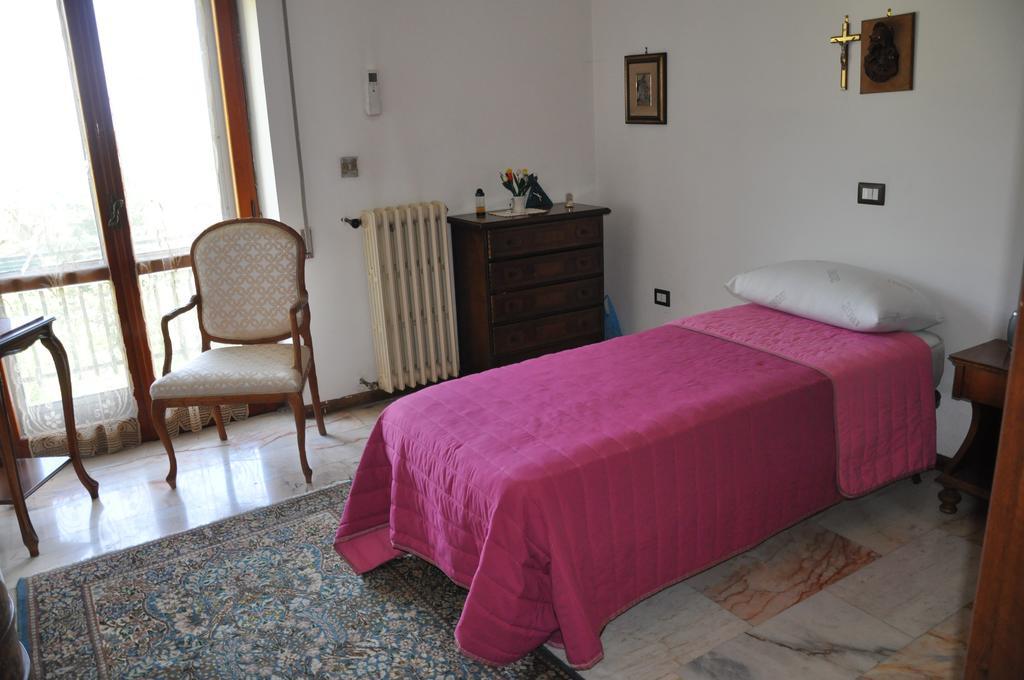 B&B La Palombara Giuliano di Roma Екстер'єр фото